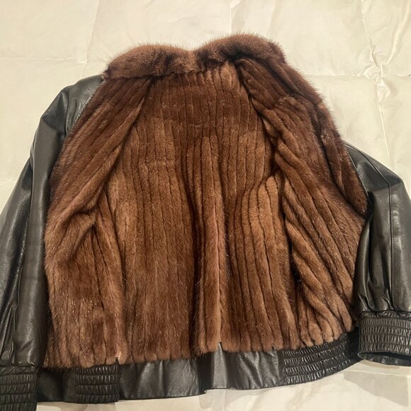 Reversible Dark Brown Leather and Mink Fur Jacket with pockets - Vintage Size 2 - Picture 2 of 11